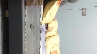 业余情侣热辣的口交合集,近距离脸部性交和射精