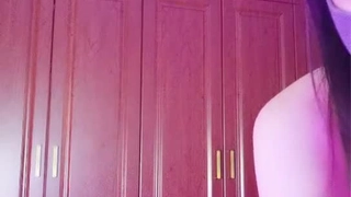 苗条身材挺嫩妹子KTV厕所啪啪 卫生间台子上大力猛操0