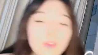 大黑屌在夜总会遇到业余口交
